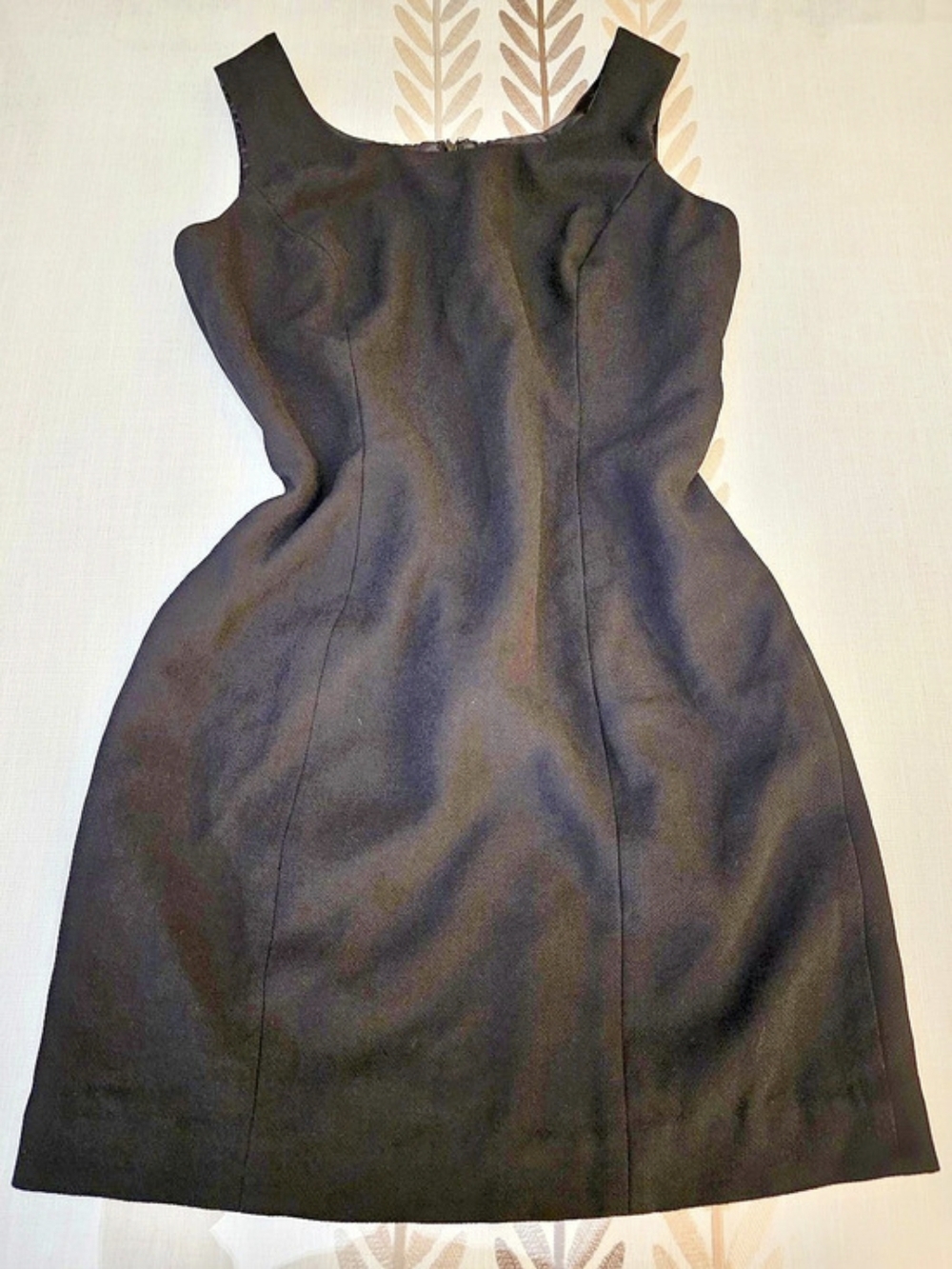 Liz Claiborne Sleeveless Mini Dress in Black Size 4 Like New